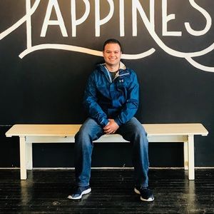 Meet your Posher, Tj